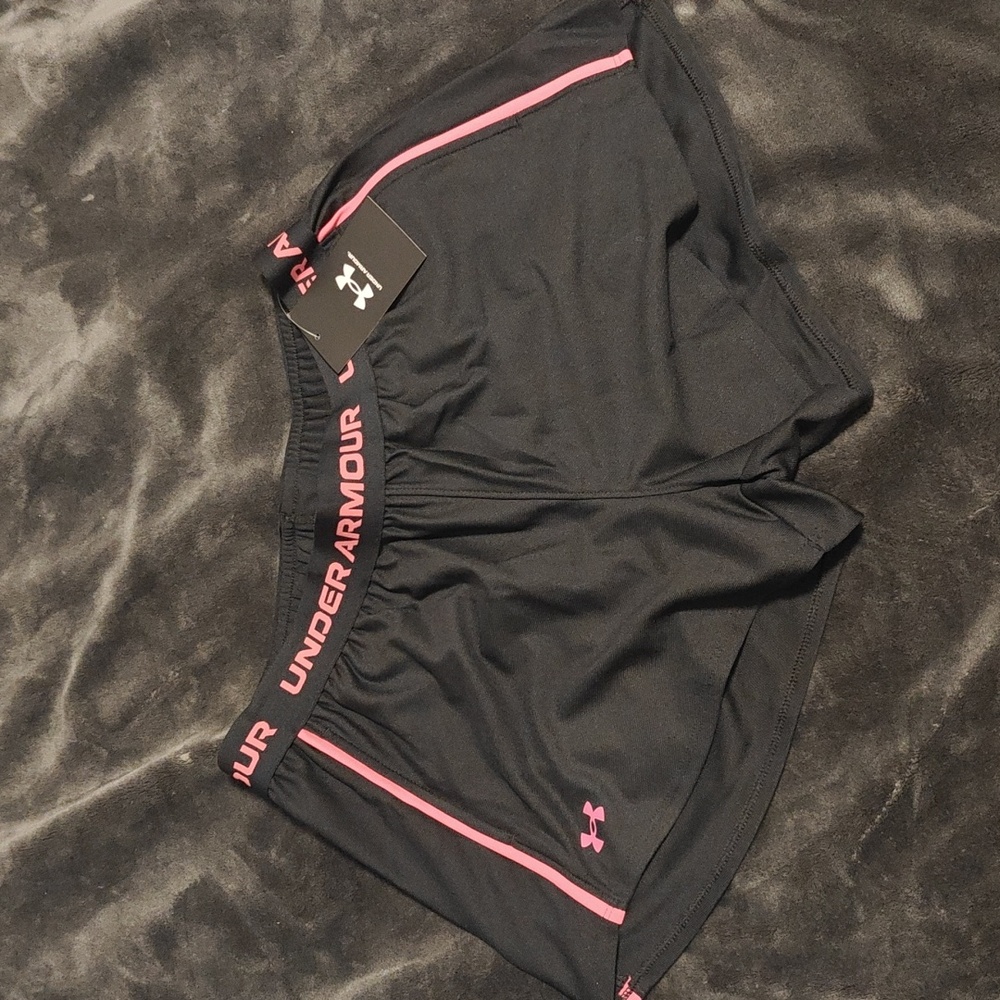 Under Armour Women's Tech Play Up Shorts Small Black/Pink NWT
